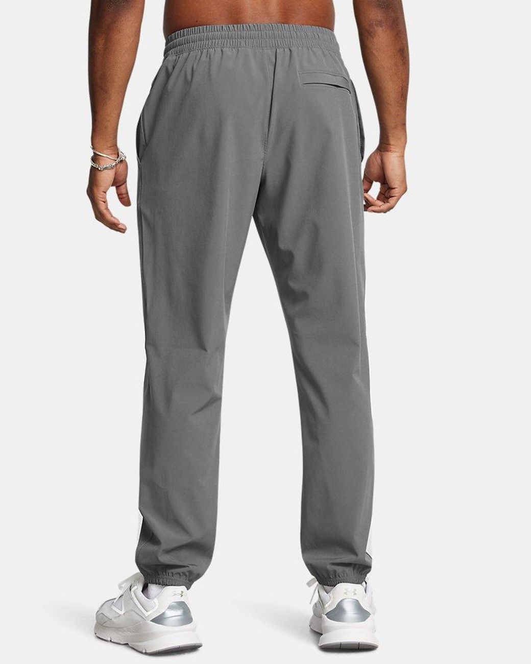 Under Armour Gray Vibe Woven Joggers Castlerock for men