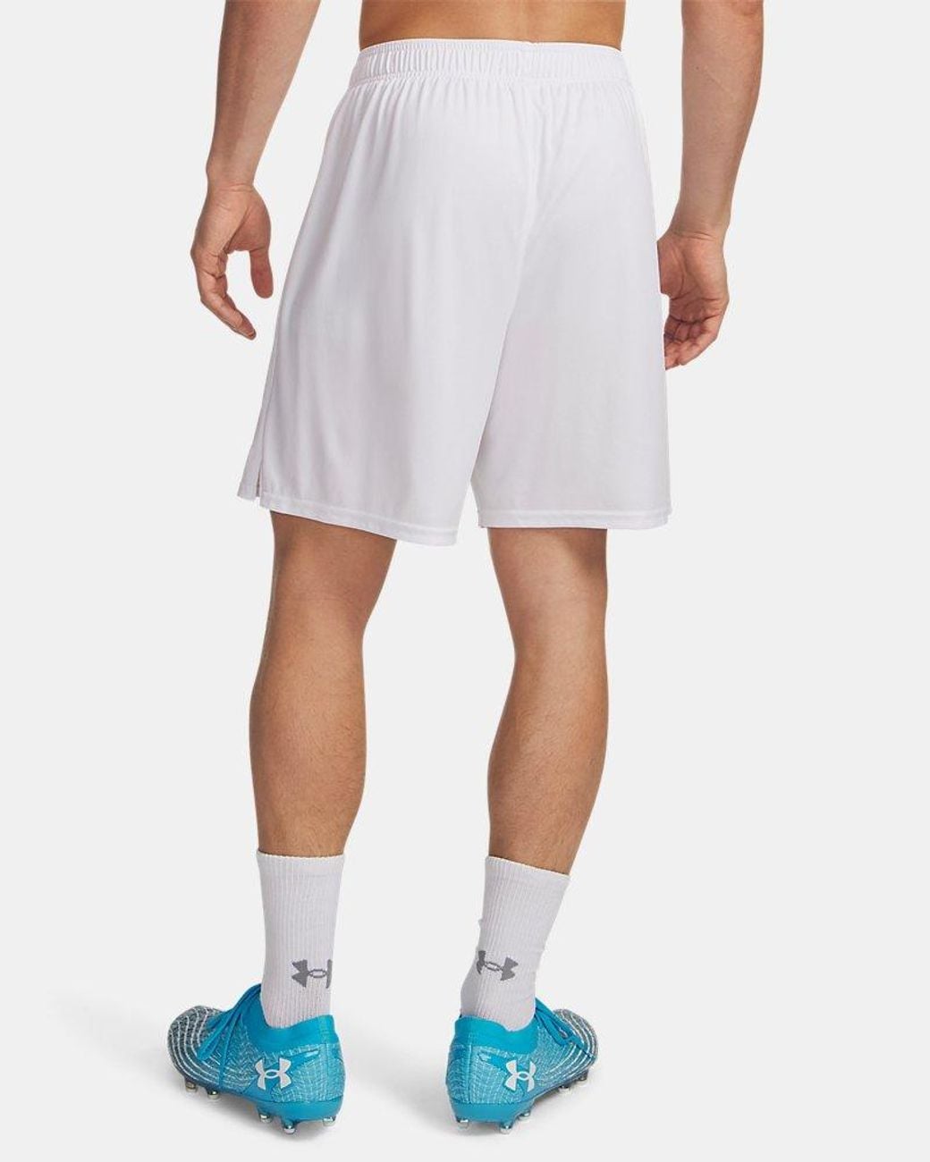Under Armour White Challenger Core 7.5" Shorts for men