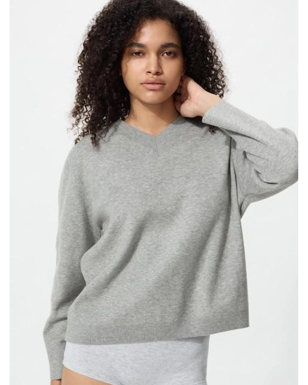 Uniqlo Gray Washable Knit V Neck Jumper (Smooth)