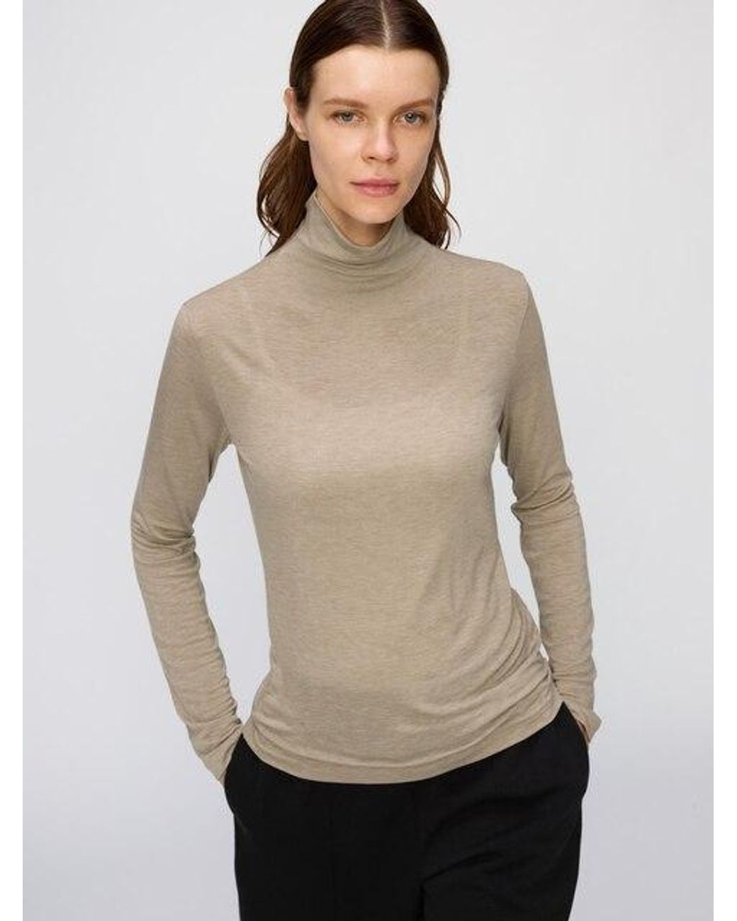 Uniqlo Natural Heattech Extra Warm Cashmere Blend Turtleneck T-Shirt (Long Sleeve)