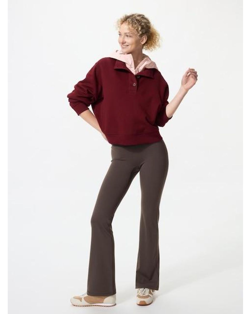Uniqlo Red Ultra Stretch Active Flare Leggings