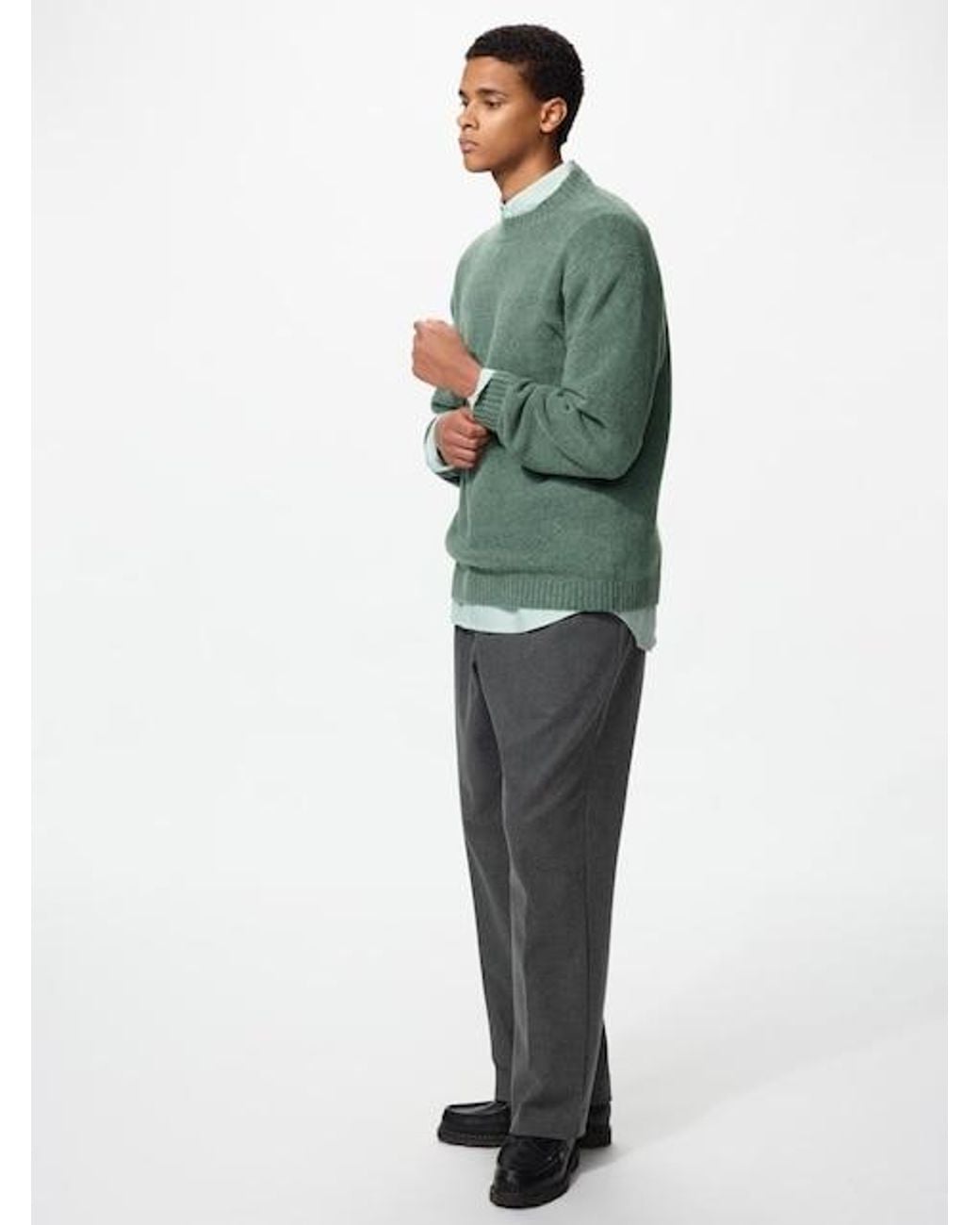 Uniqlo Green Pleated Wide Trousers (Brushed Jersey) for men