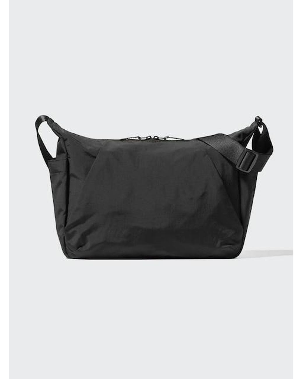 Uniqlo Black Utility Shoulder Bag for men