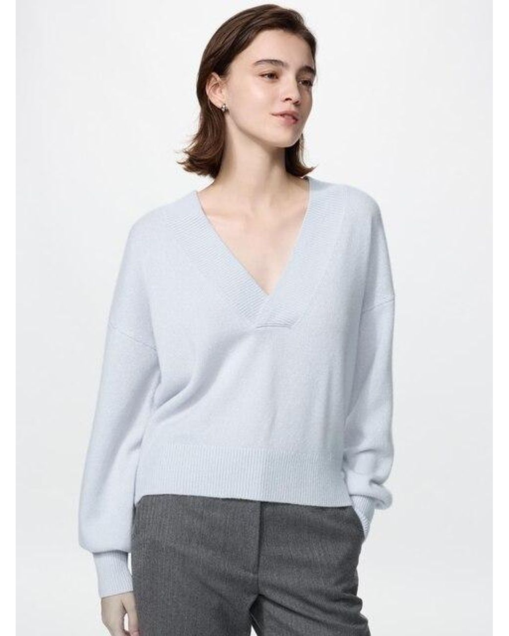 Uniqlo White 100% Cashmere V Neck Jumper