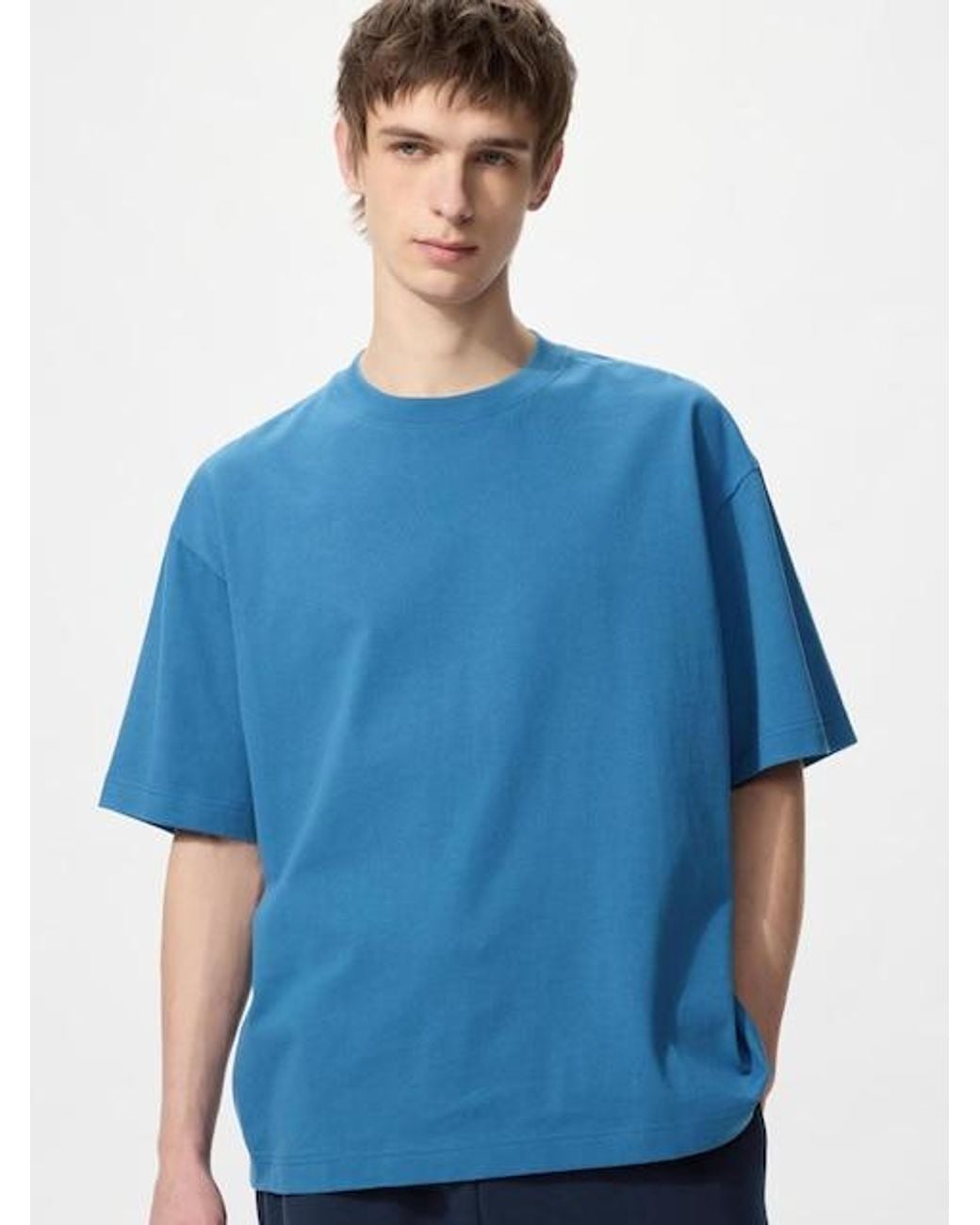 Uniqlo Blue Boxy Cropped T-Shirt for men