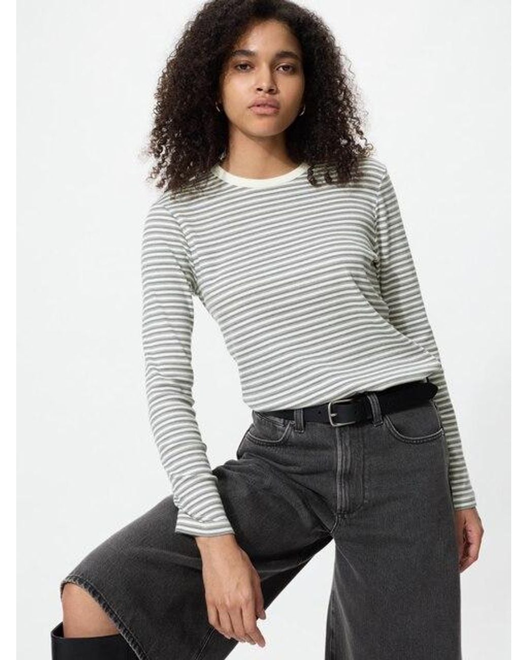 Uniqlo Gray Soft Ribbed T-Shirt (Striped, Long Sleeve)
