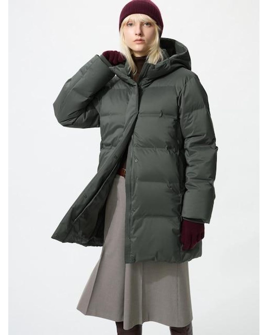 Uniqlo Gray Seamless Down Short Coat