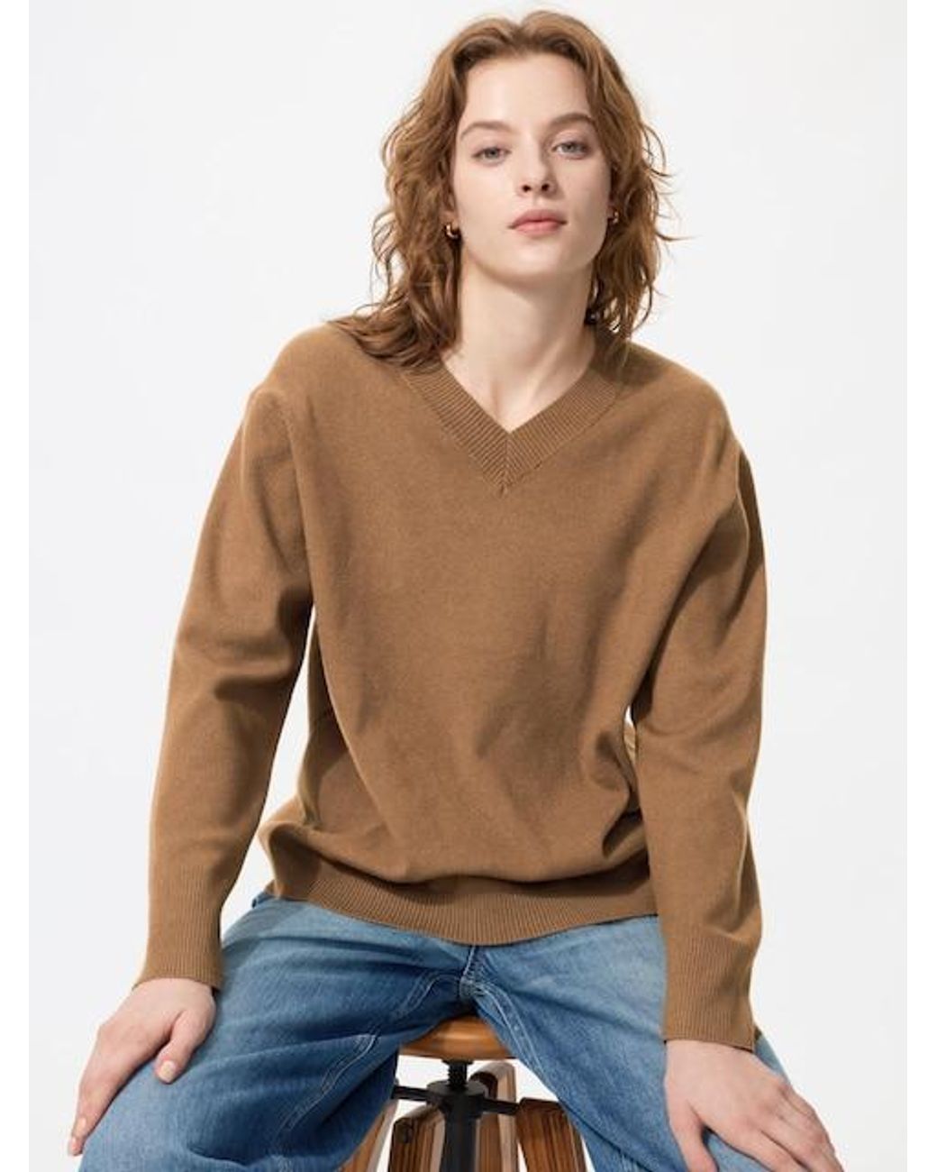 Uniqlo Natural Washable Knit V Neck Jumper (Smooth)