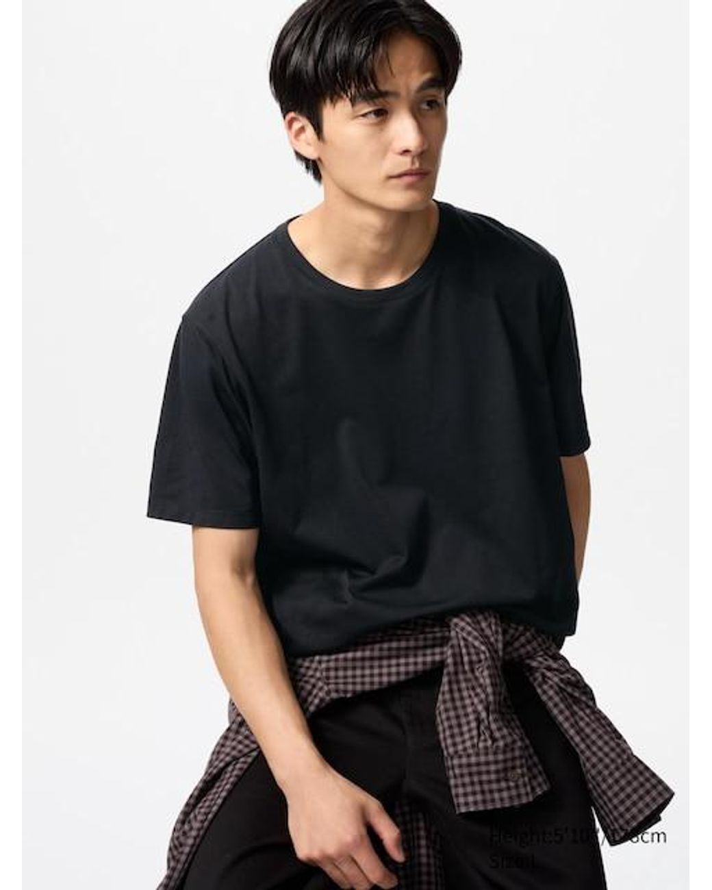 Los gamers se van a volver locos con las nuevas camisetas de Final Fantasy  de Uniqlo | GQ España, image size:1040x1300