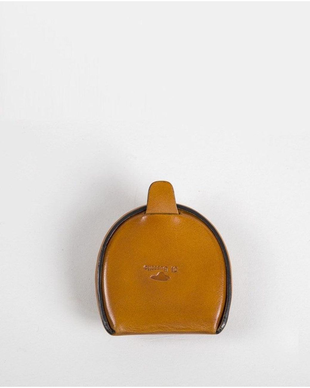 Il Bussetto Brown Dome Coin Case (Leather) for men