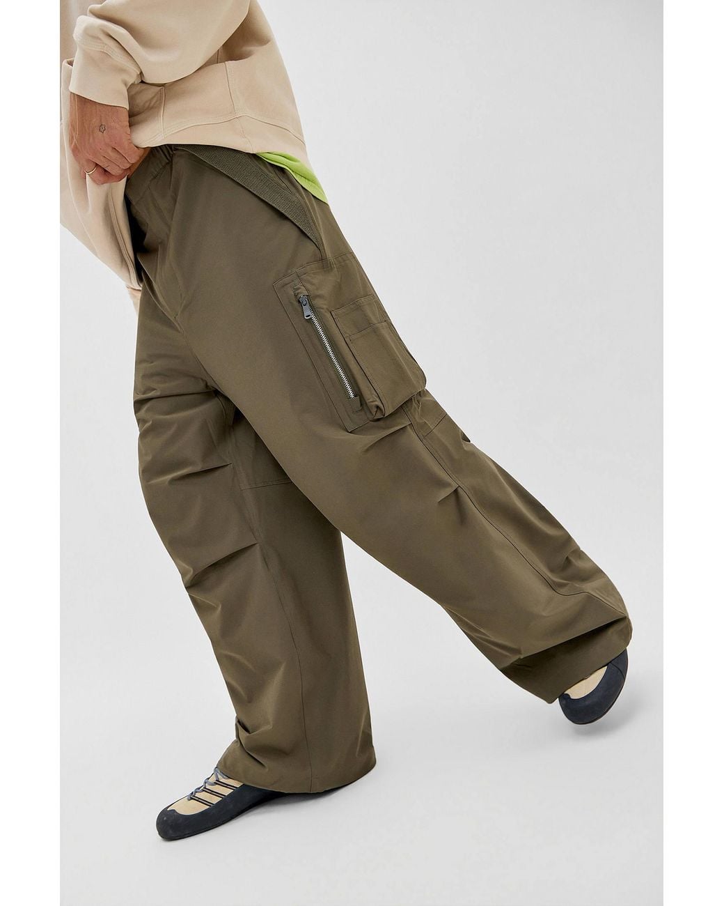Oakley Multicolor Deep Olive Reserve Cargo Trousers Small At Urban Outfitters for men