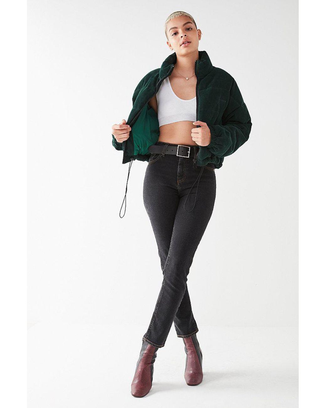 Uo Corduroy Puffer Jacket in Dark Green 