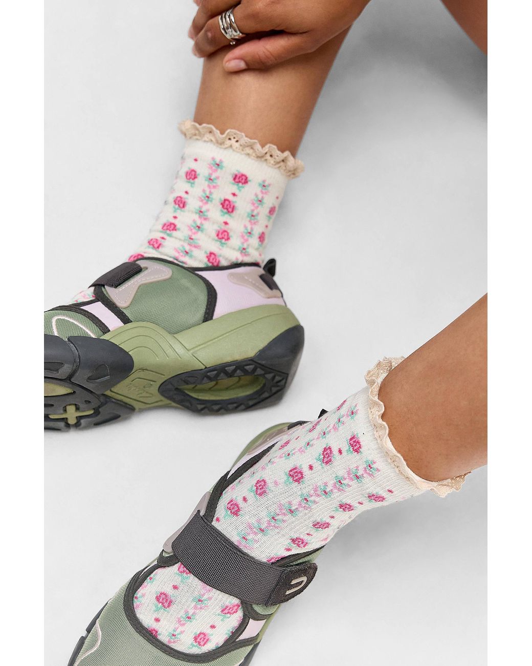Out From Under Gray Floral Knit Trim Socks