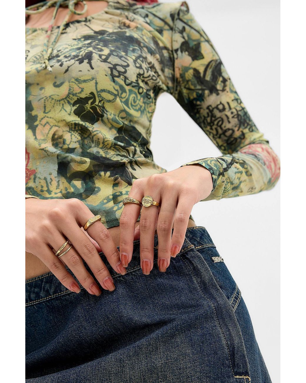 Urban Outfitters Green Uo Gold Tooling Rings 5-pack