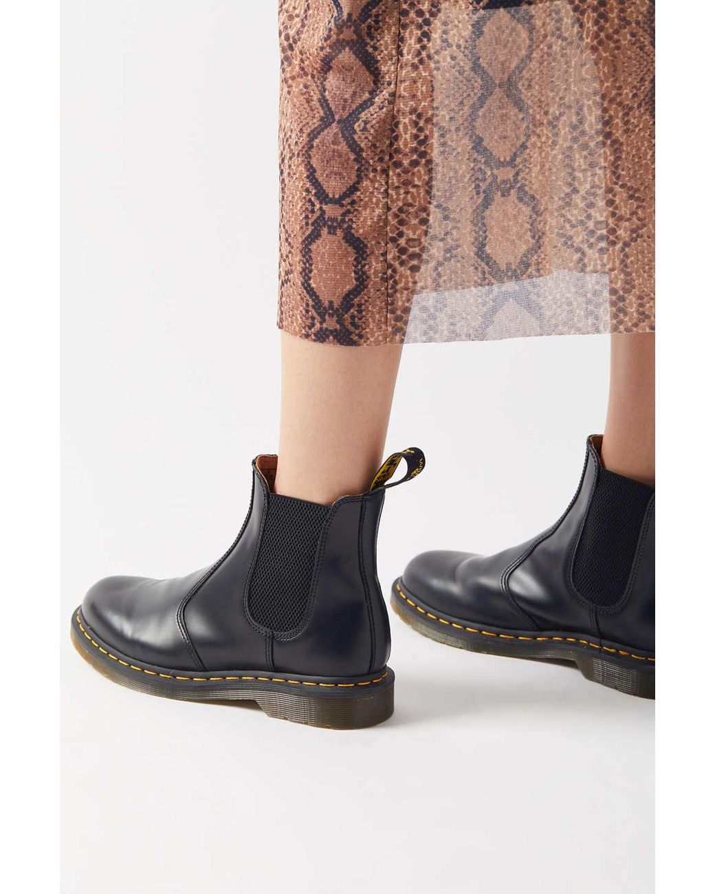 2976 smooth chelsea boots
