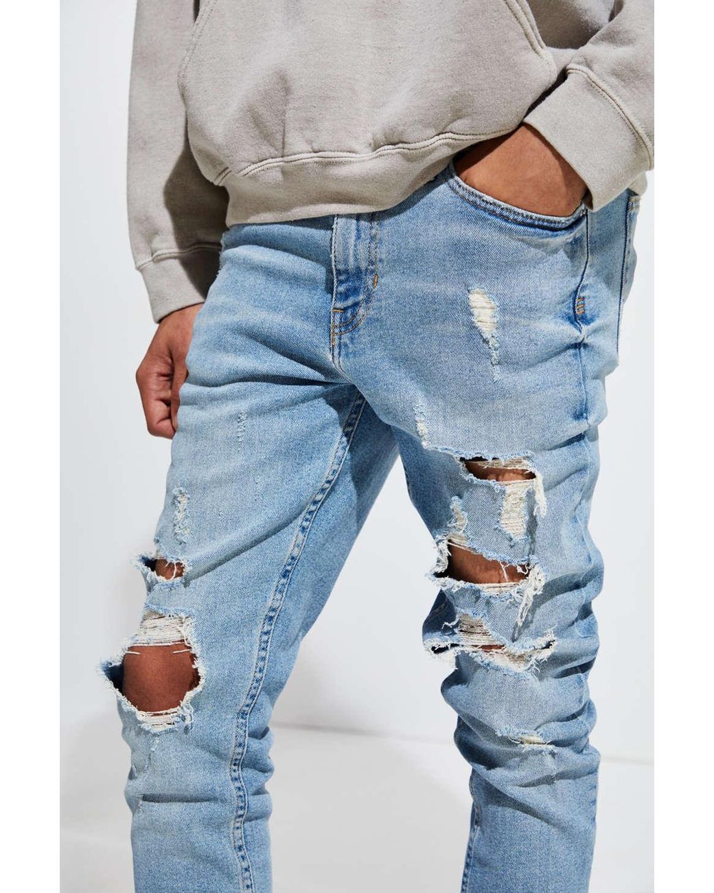 bdg destructed black skinny jean