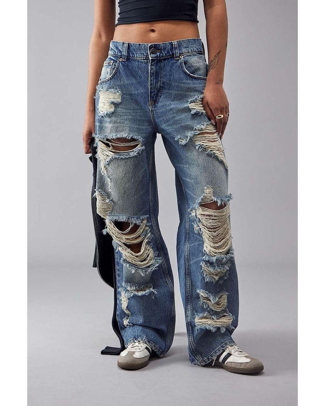BDG Extreme Ripped 90s Boyfriend Jeans in Blue | Lyst UK