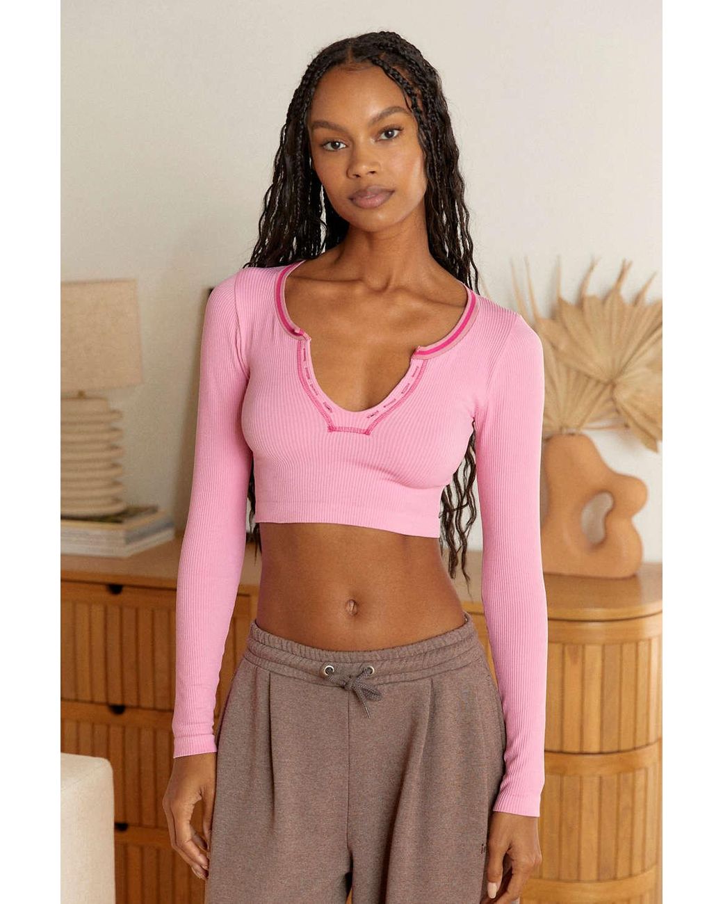 Out From Under Go For Gold Seamless Cropped Long Sleeve Top in Pink | Lyst