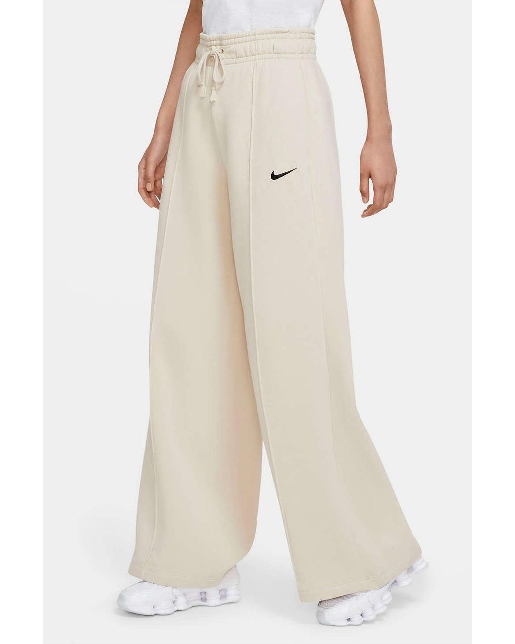 Nike Sportswear Trend Essential Fleece Pant in Natural Lyst