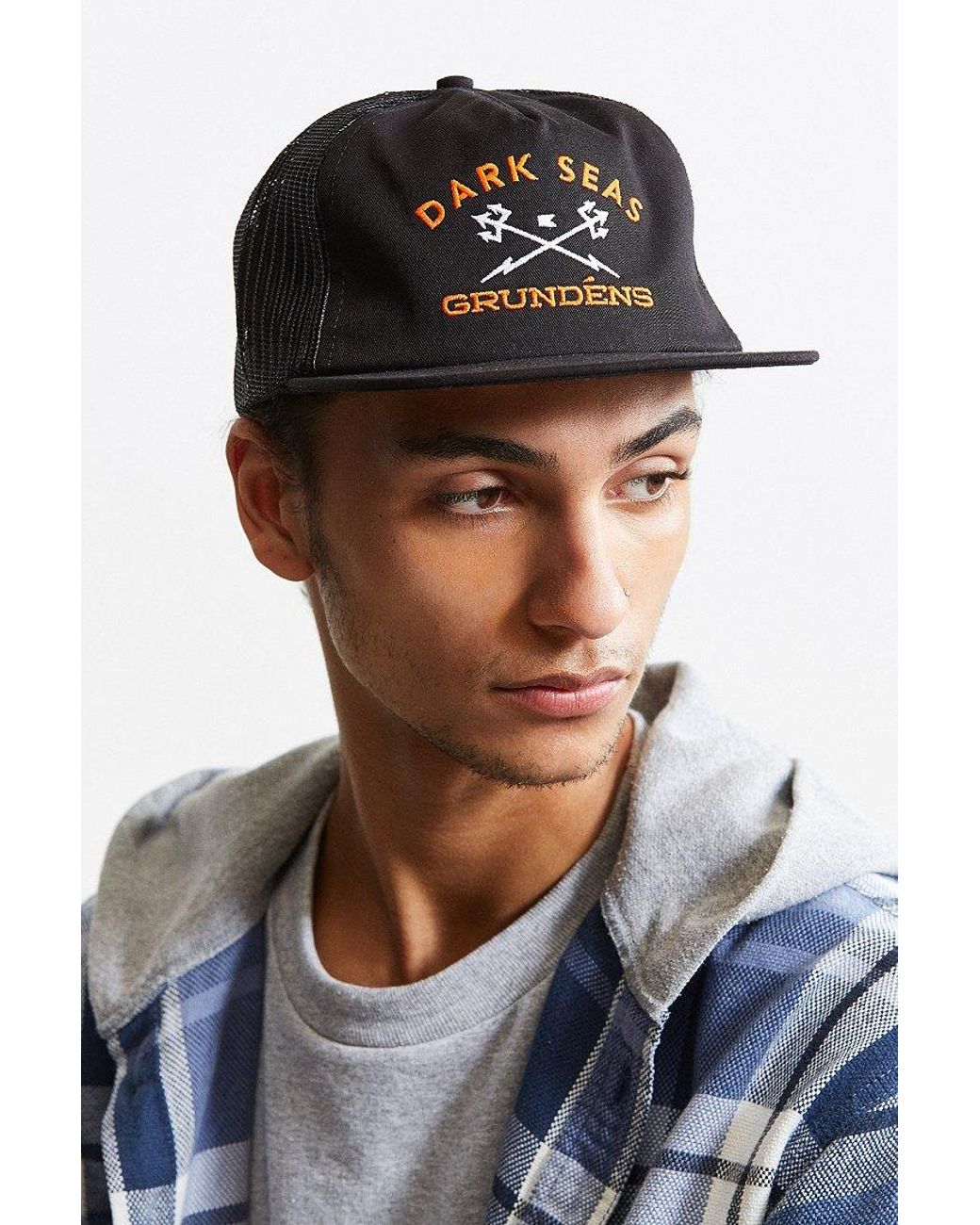 Dark Seas X Grundens Trucker Hat in Black for Men | Lyst