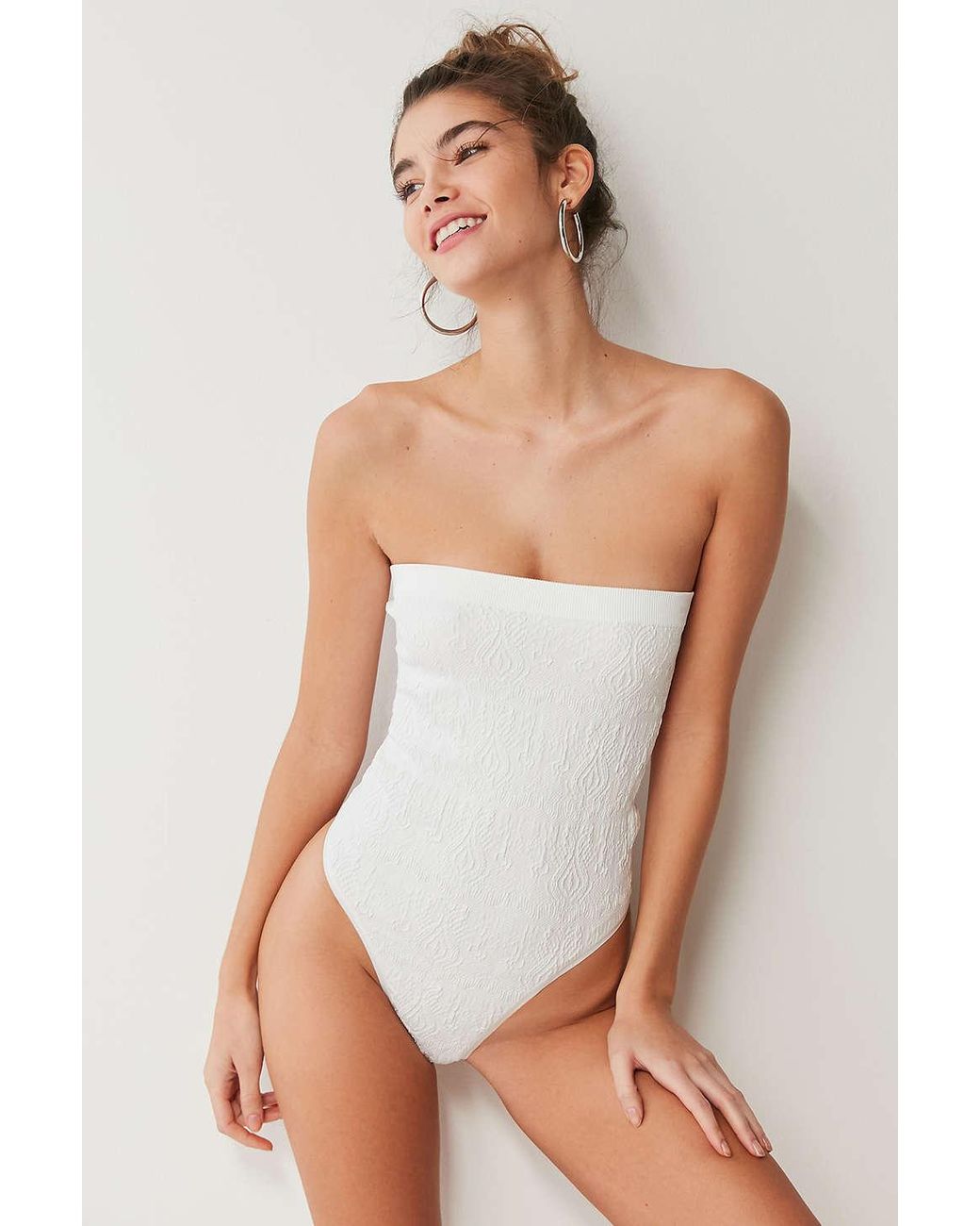 Out From Under Mj Strapless Bodysuit in White