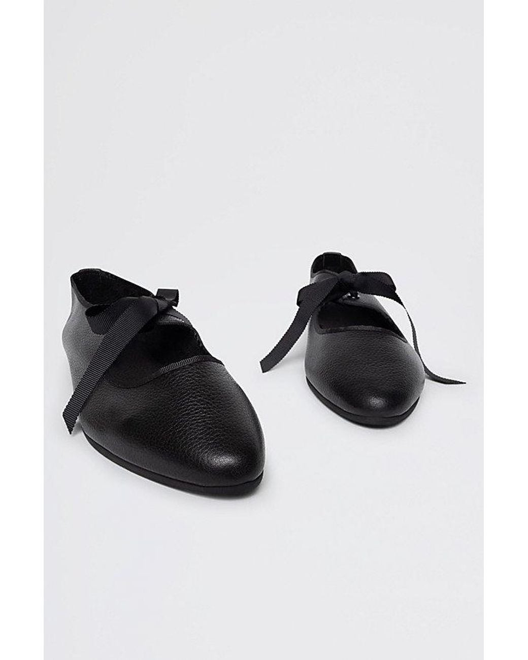 INTENTIONALLY ______ Natural Valley Ballet Flat