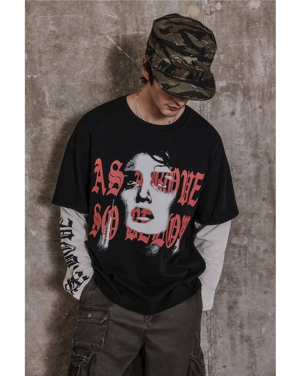 Urban Outfitters Gray Uo Grunge Double Layer Graphic Tee for men