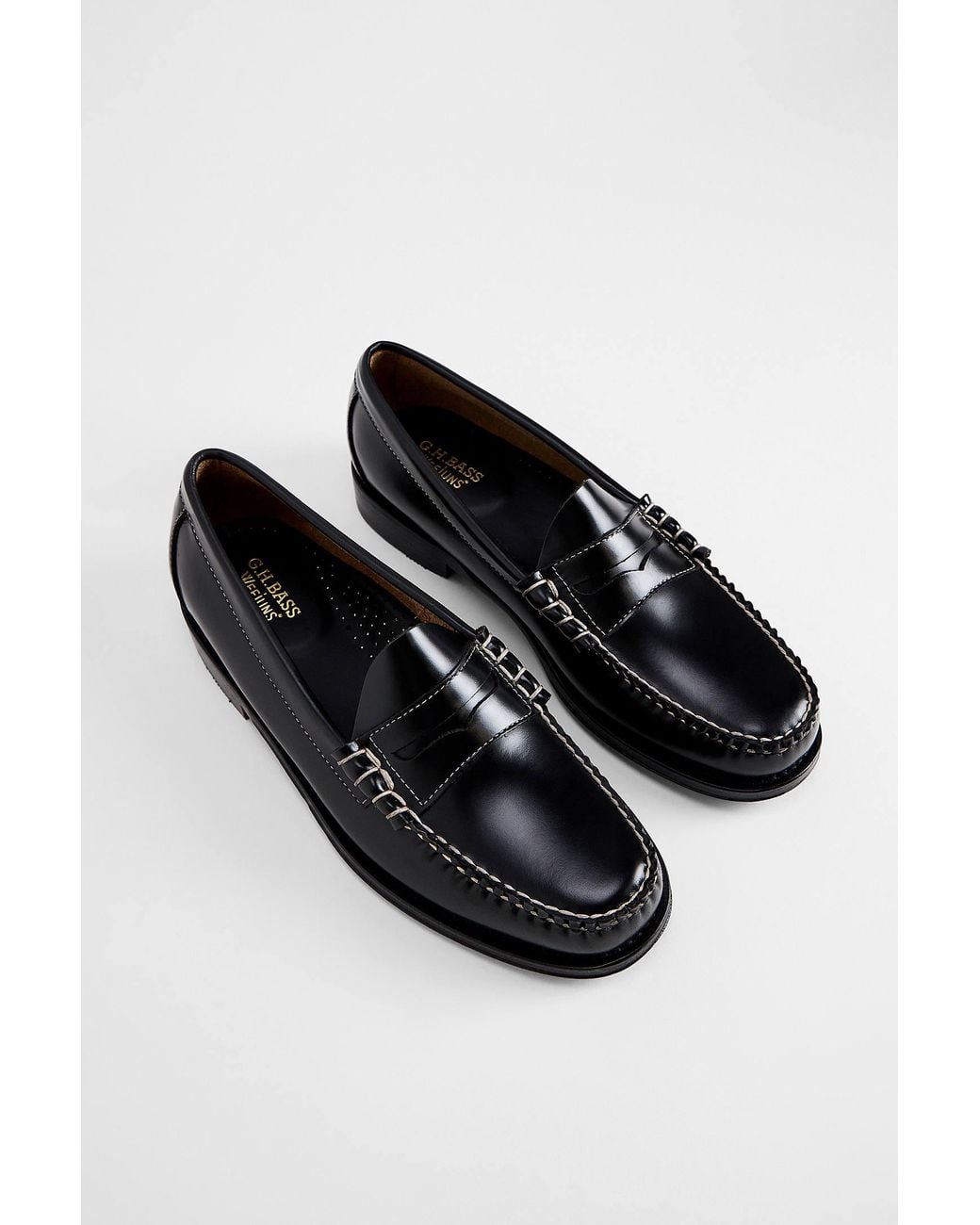 G.H.BASS G. H. Bass Black Contrast Stitch Penny Loafers for men