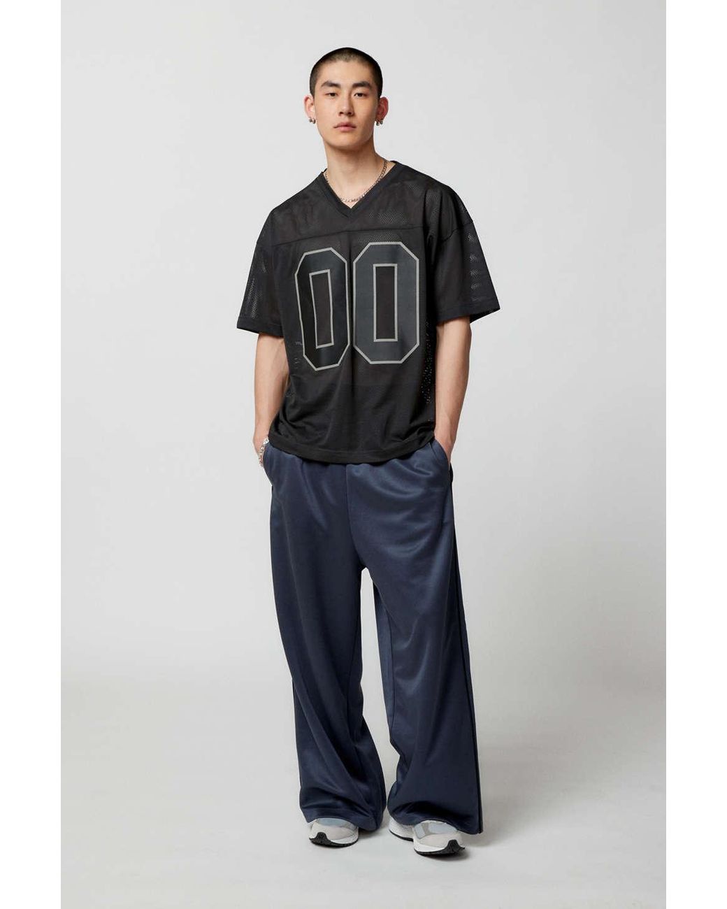 Standard Cloth Football Jersey Tee In Black At Urban