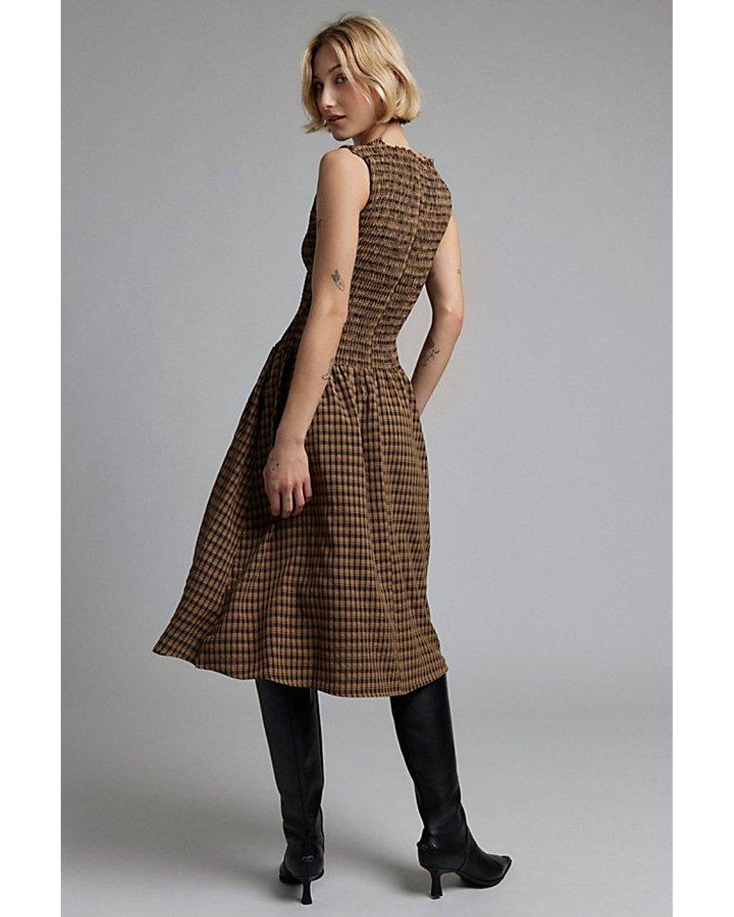 knee length dresses for ladies Black Shirred Drop Waist Daisy Midi Dress main image 0