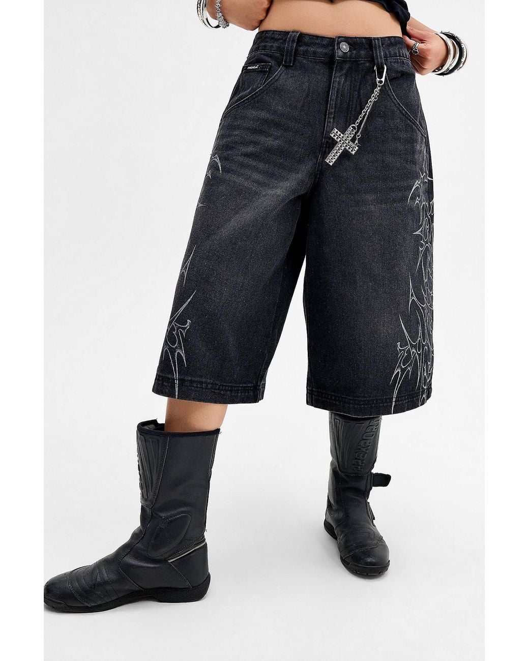 Minga Blue Washed Black Blaze Mid-rise Jorts