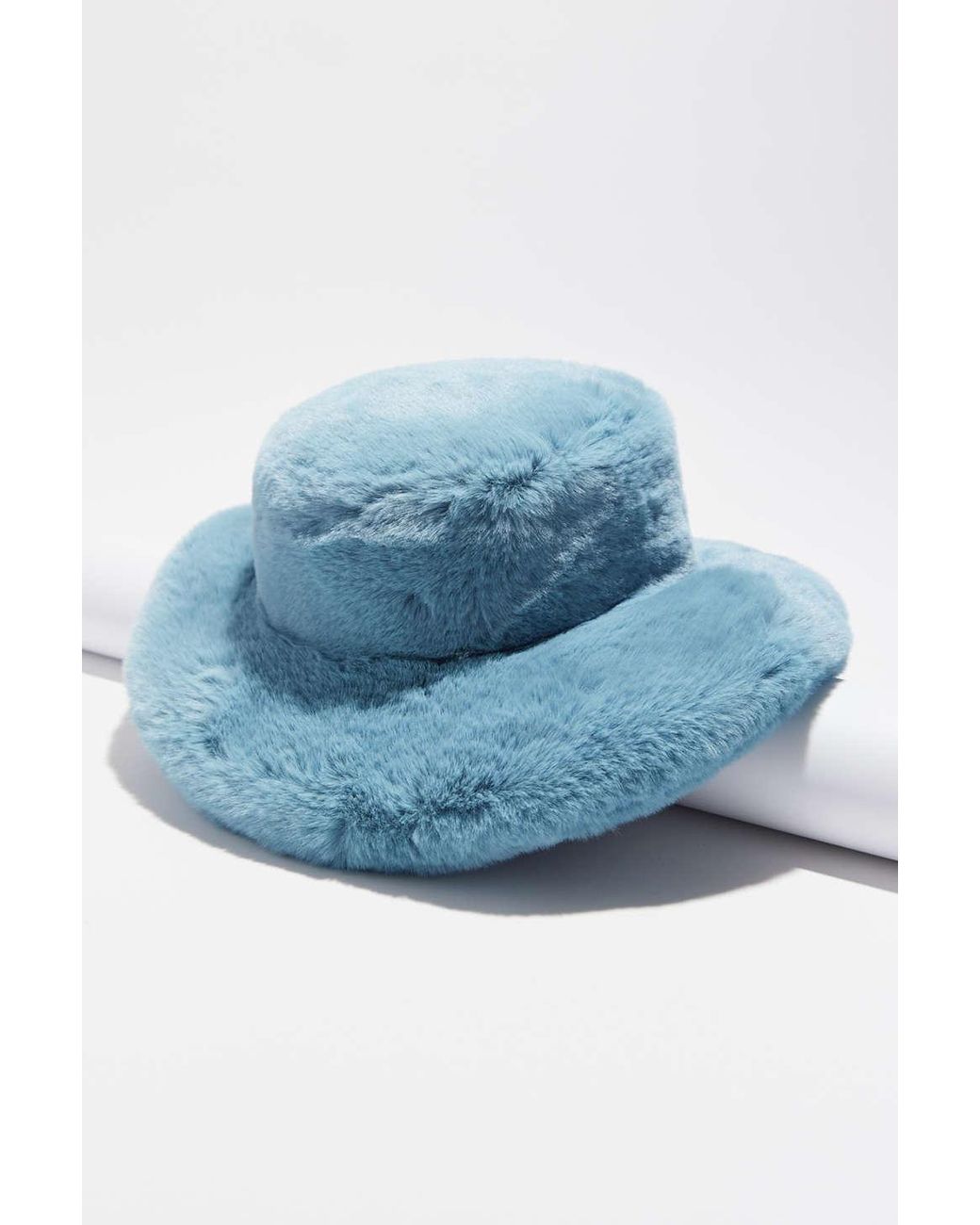 urban-outfitters-designer-Sky-  display picture 3