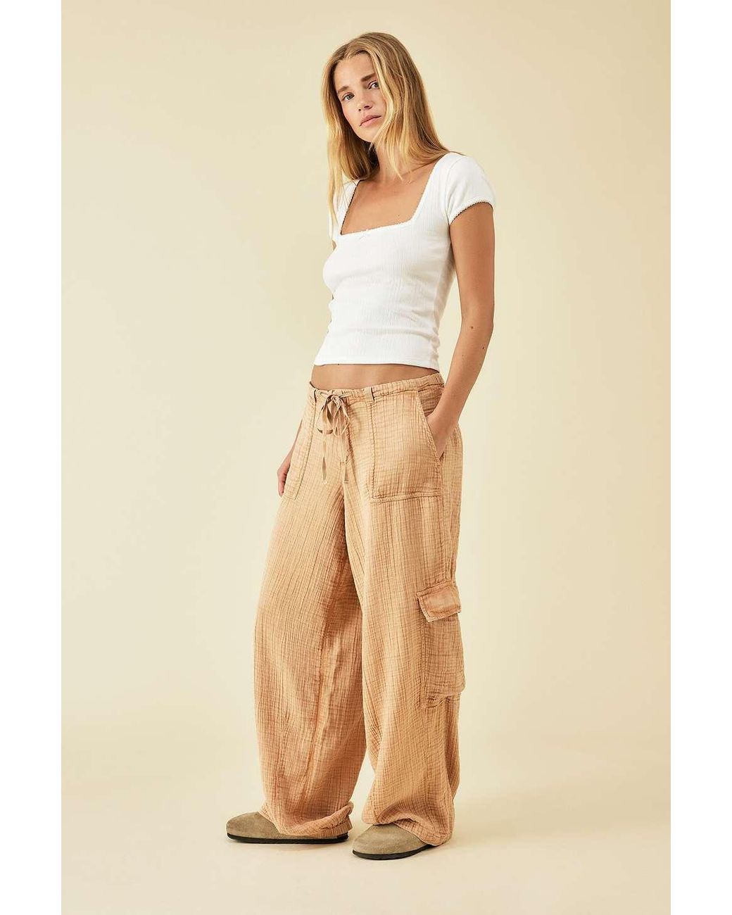 BDG Cody Crinkle Cocoon Pants in Natural | Lyst UK