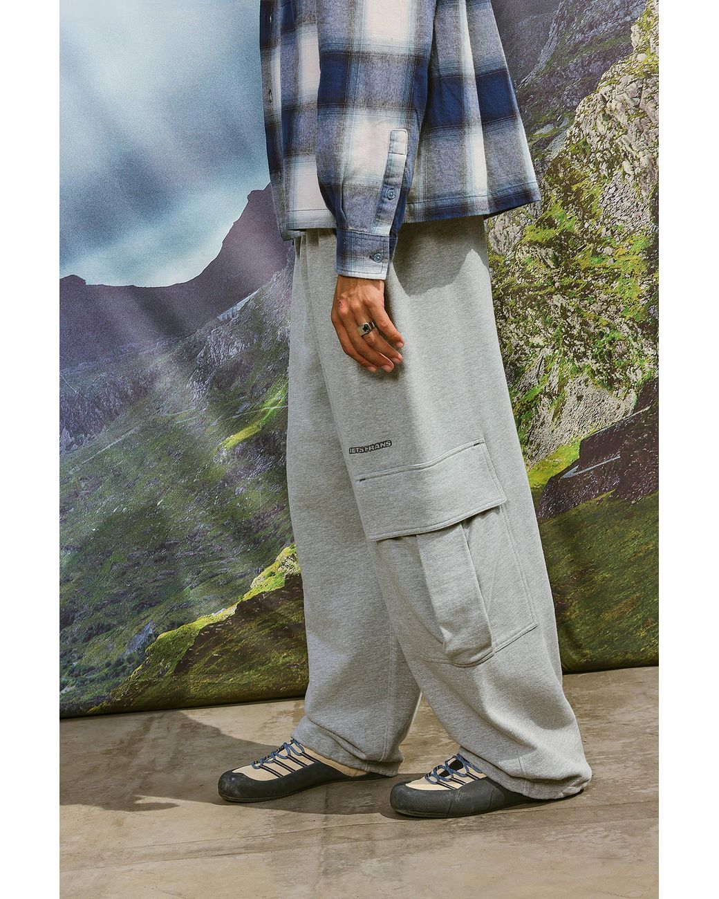 iets frans Gray Harri Cargo Joggers for men