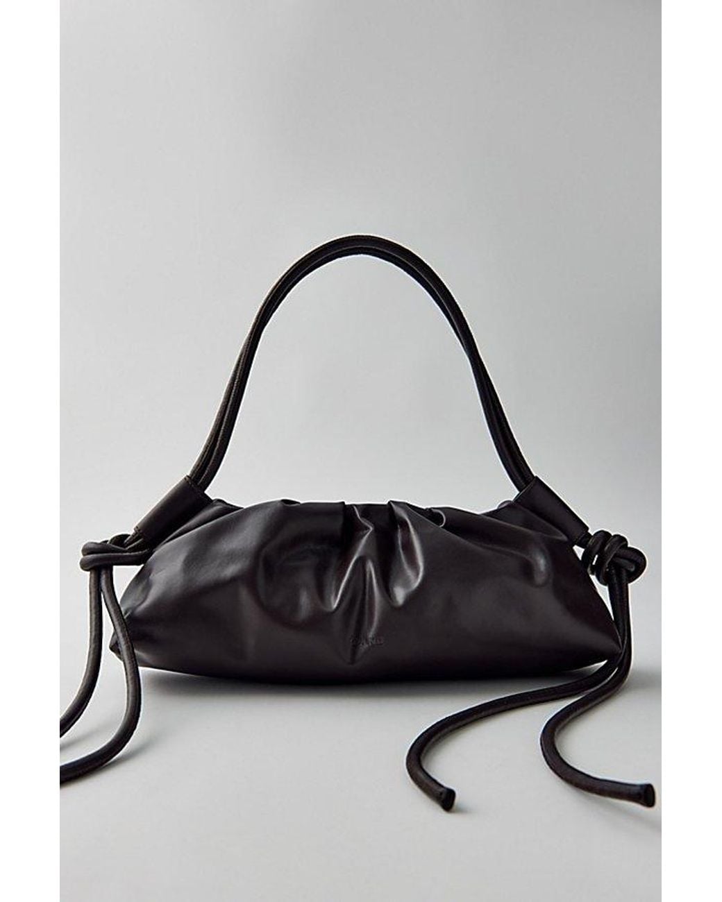 ölend Black Dumpling Bag