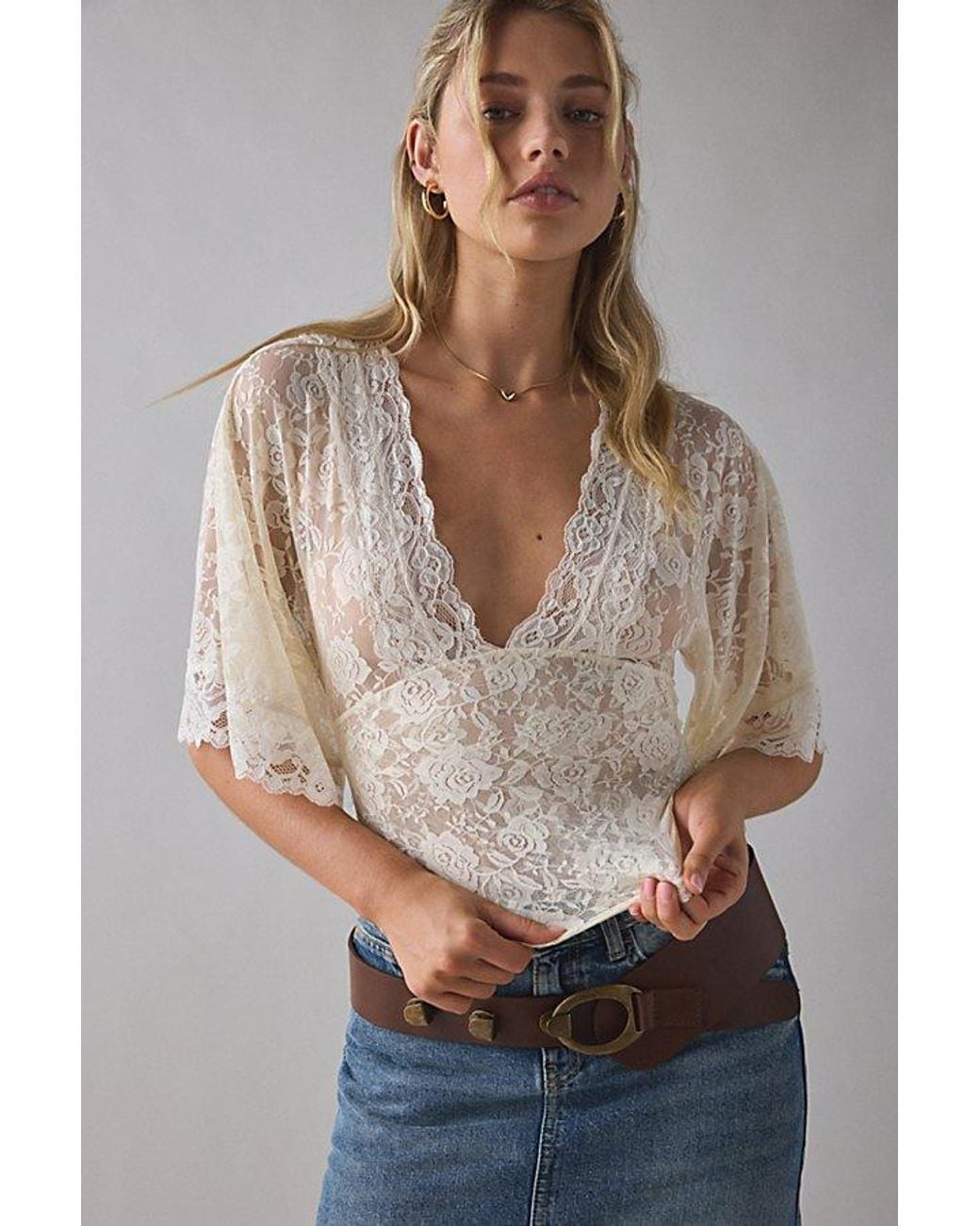 Kimchi Blue Verde Plunging Lace Trim Bell Sleeve Top in Blue | Lyst