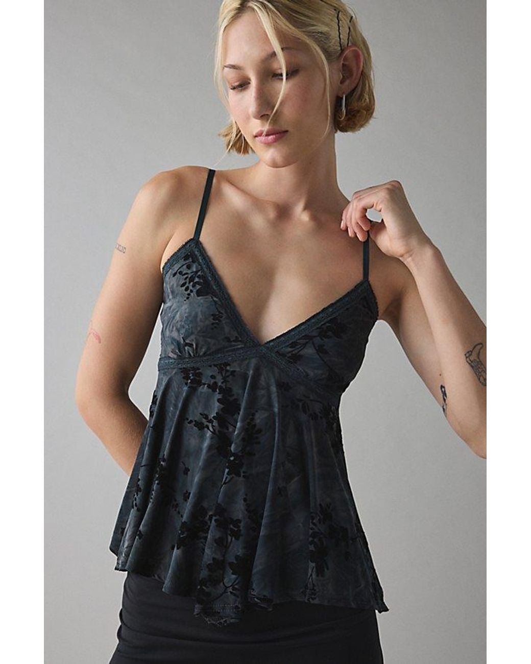Kimchi Blue Celia Burnout Floral Lace Trim Babydoll Cami in Black