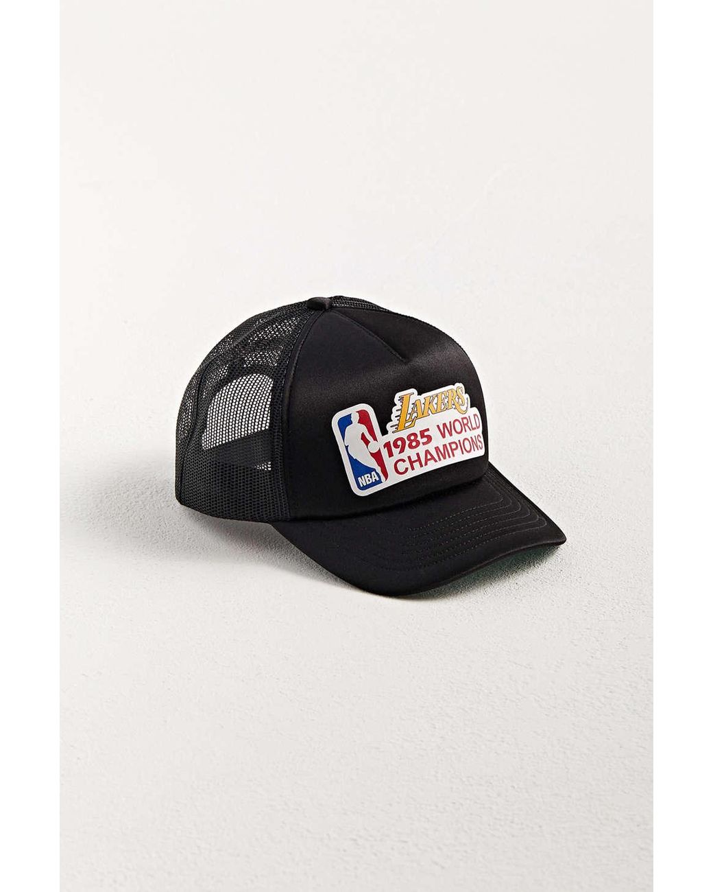 Mitchell & Ness Los Angeles Lakers Trucker Hat in Black for Men | Lyst  Canada