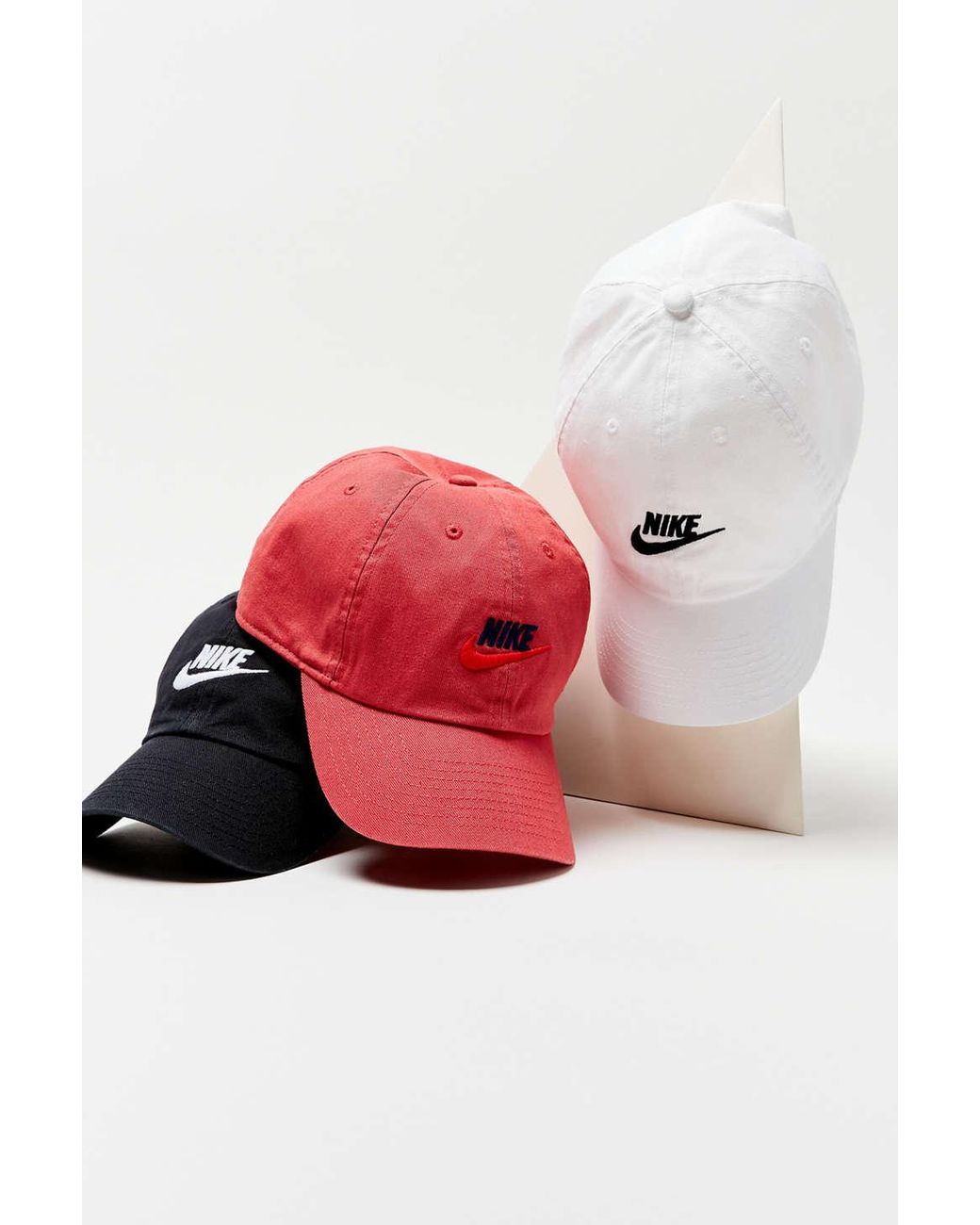 Nike Sportswear Heritage86 Futura Washed Hat in White | Lyst Canada