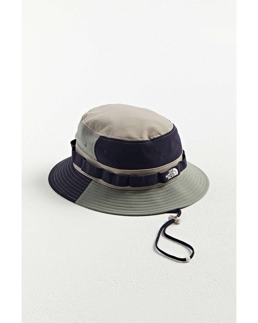Black north face bucket hat clearance