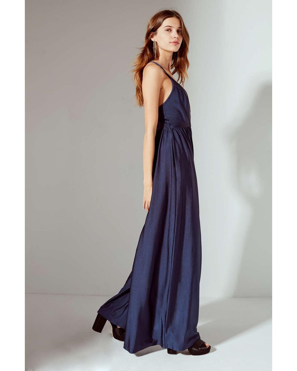 Urban Outfitters Uo Gia Plunging Shimmer Jumpsuit in Navy (Blue) | Lyst