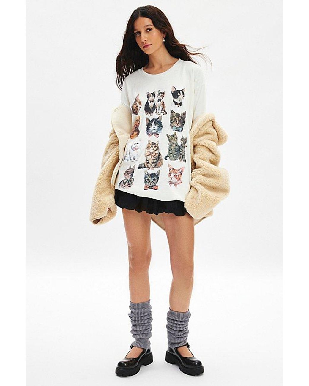 Urban Outfitters Cat Graphic Oversized T-Shirt Dress in White | Lyst