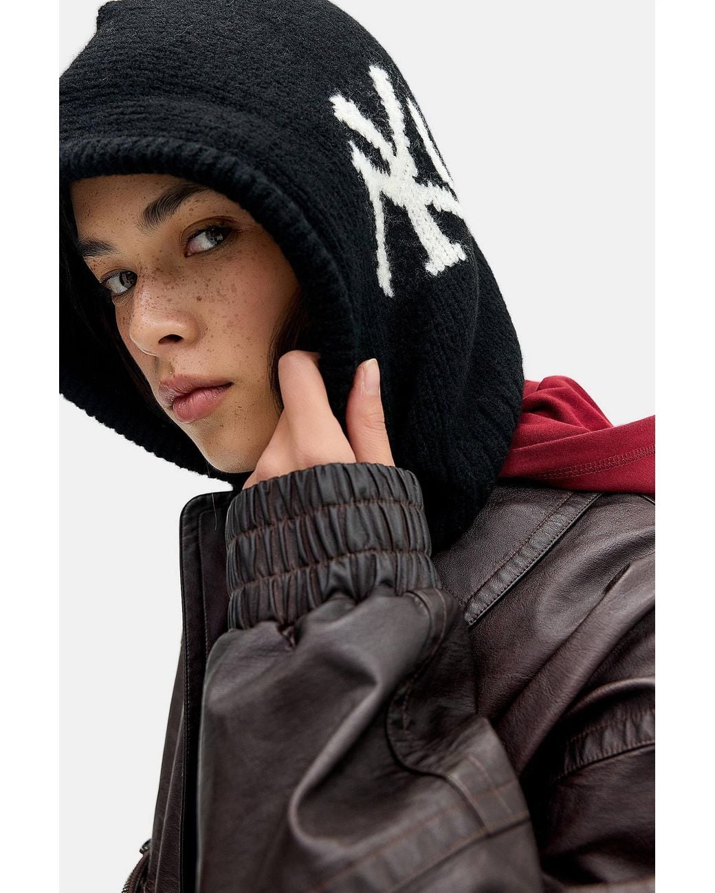 '47 Black New Era Ny Yankees Knit Hood