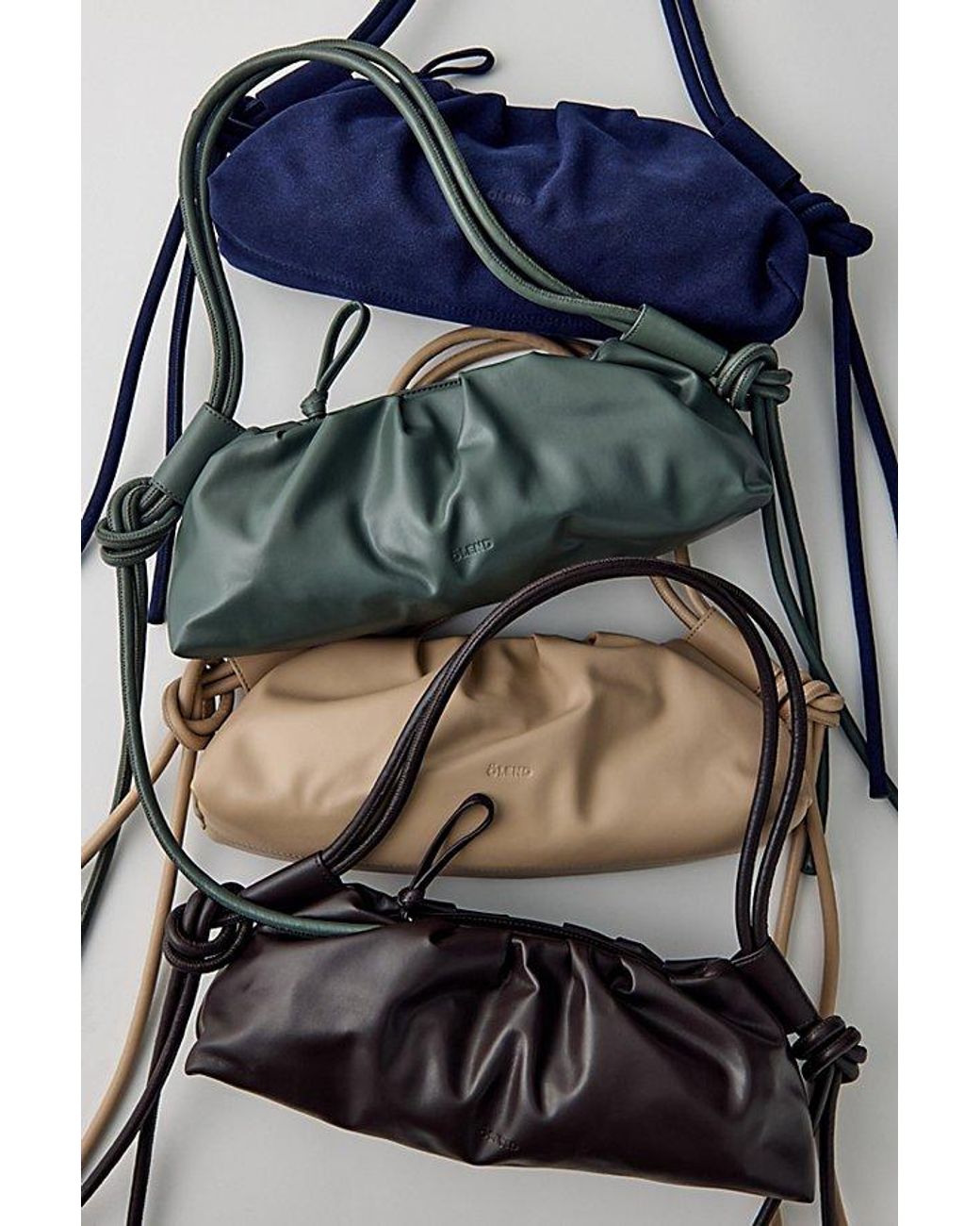 ölend Black Dumpling Bag