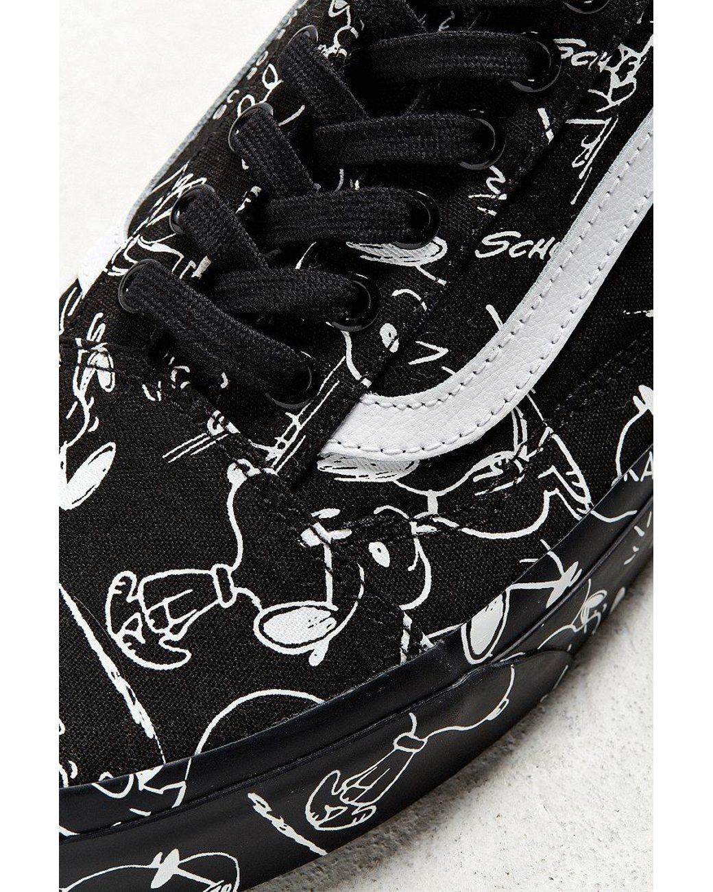 Vans X Peanuts Old Skool Snoopy Sneaker in Black for Men | Lyst Canada