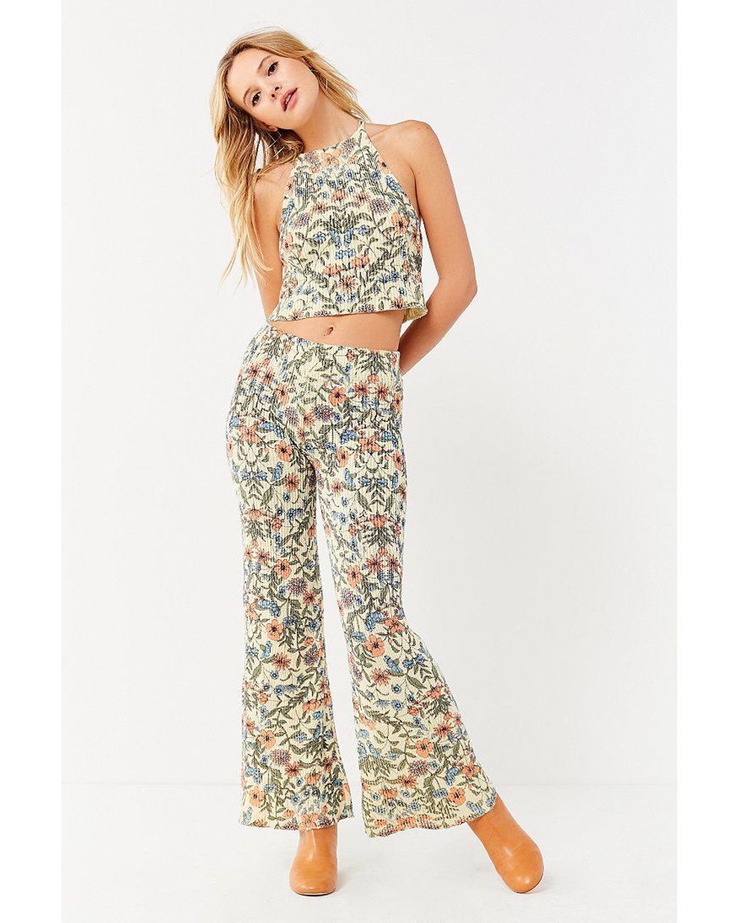Uo Floral Sweater Flare Pant 