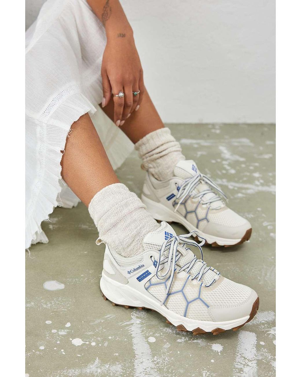 Columbia white top shoes best sale