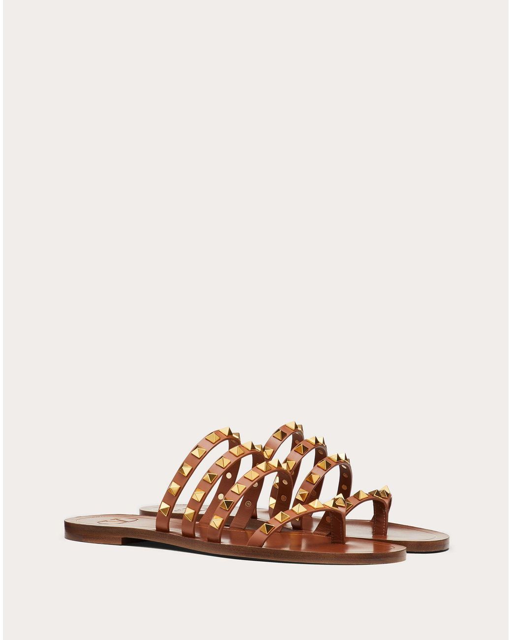 valentino rockstud flair