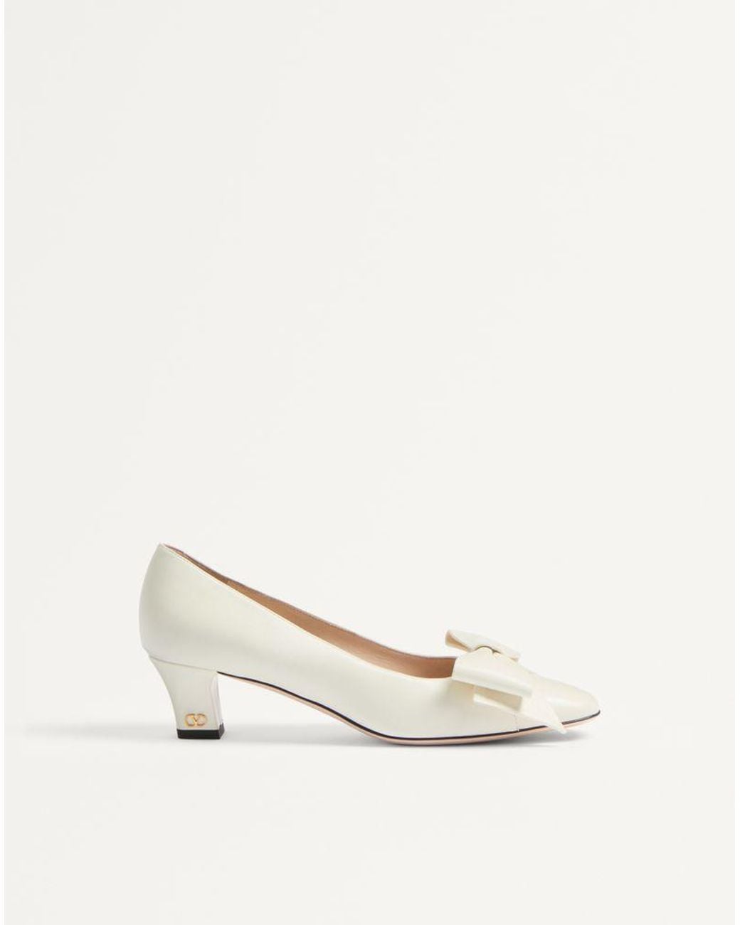 Valentino Garavani Natural Bowow Pump