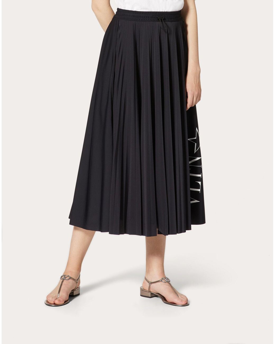 Black pleated top jersey skirt